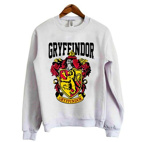 Griffindor University sweatshirt