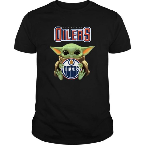 Baby Yoda Hug Edmonton Oilers t shirt