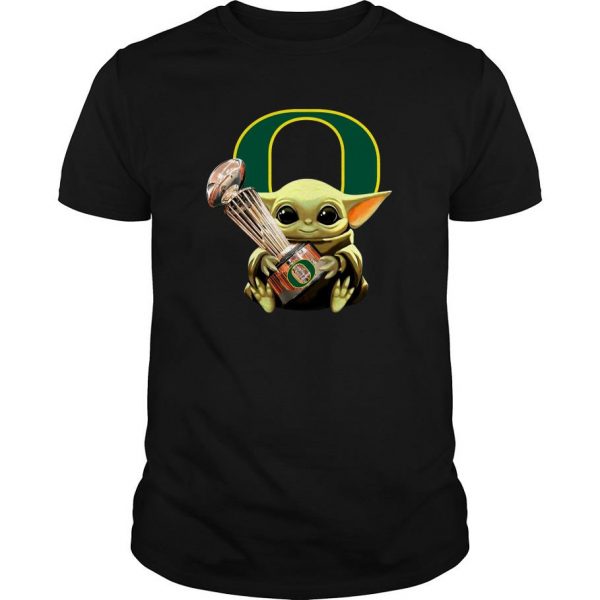 Baby Yoda Hug Oregon Ducks Cup t shirt